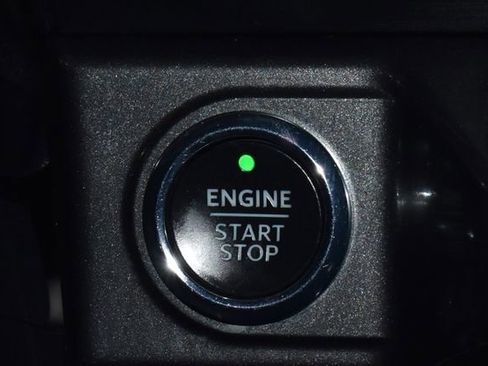 Used 2023 Ford F150 XLT w/ Equipment Group 302A High image 26