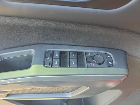 Used 2024 Nissan Pathfinder Rock Creek AWD/4WD image 25