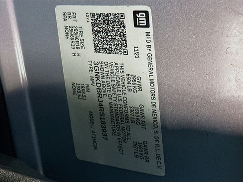Used 2024 Chevrolet Blazer EV LT AWD/4WD image 12