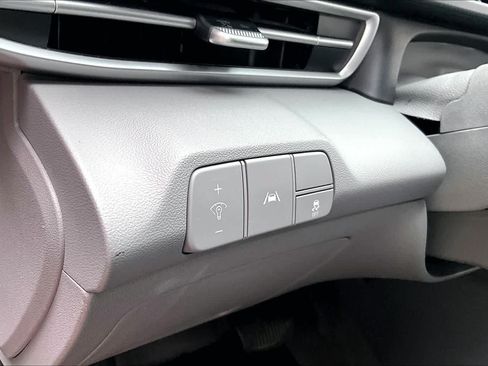 Used 2022 Hyundai Elantra SEL FWD image 63