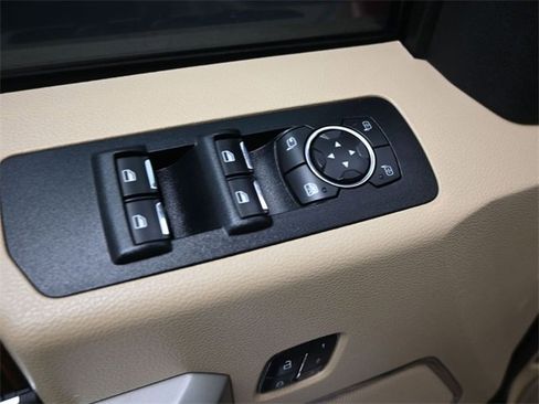 Used 2016 Ford F150 Lariat w/ Equipment Group 502A Luxury image 13