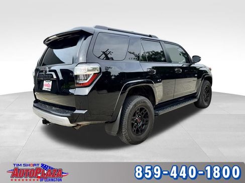 Used 2024 Toyota 4Runner TRD Off-Road Premium w/ Moonroof Package AWD/4WD image 11