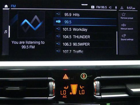 Used 2021 BMW 330e xDrive w/ Convenience Package image 12