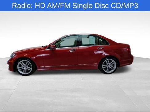 Used 2013 Mercedes-Benz C 300 4MATIC Sedan image 3