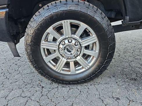 Used 2019 Ford F350 Limited w/ Snow Plow Prep Package image 9