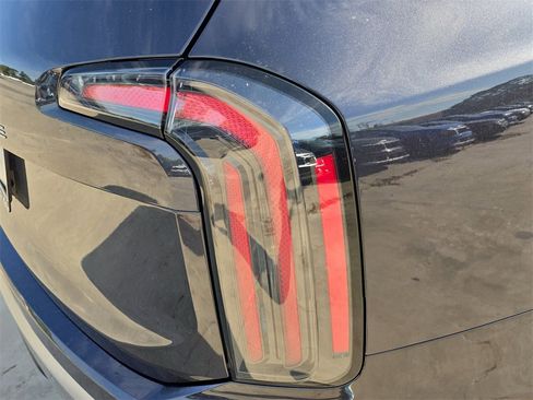 New 2025 Kia Telluride EX image 11