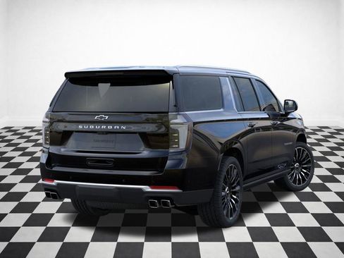 New 2026 Chevrolet Suburban High Country image 34