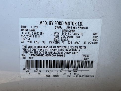 Used 2021 Ford Explorer XLT w/ Equipment Group 202A AWD/4WD image 15
