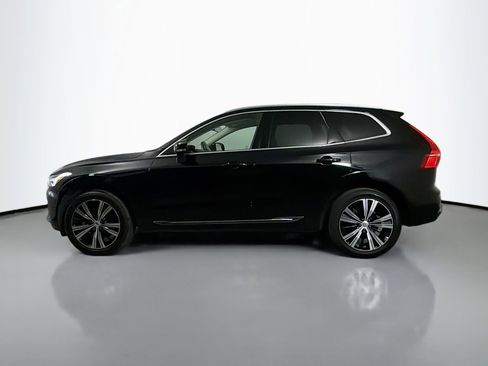 Certified 2023 Volvo XC60 B5 Plus w/ Climate Package image 9