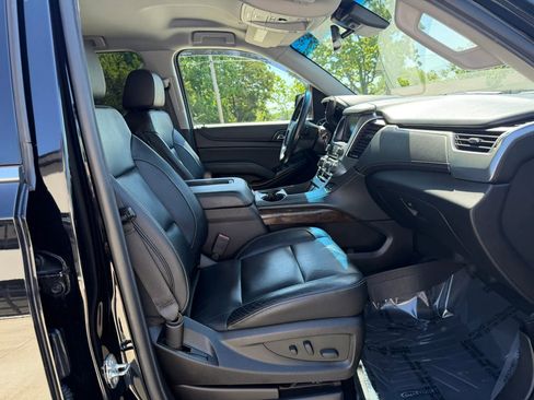 Used 2019 Chevrolet Suburban LT AWD/4WD image 50