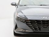 Used 2022 Hyundai Elantra SEL w/ Convenience + Premium Package image 4