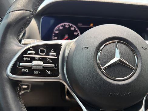 Used 2020 Mercedes-Benz E 350 Sedan image 28