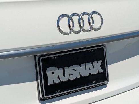 Used 2023 Audi Q5 2.0T Premium w/ Convenience Package AWD/4WD image 19