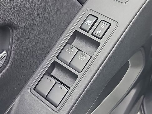 New 2026 Nissan Frontier SV w/ Tow Package image 13