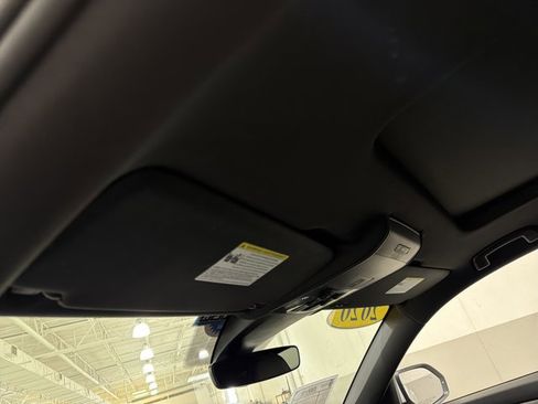 Used 2020 Volkswagen Atlas Cross Sport SEL Premium R-Line image 10