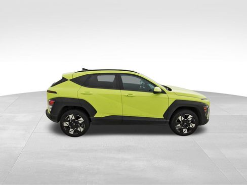 Used 2025 Hyundai Kona SEL image 5