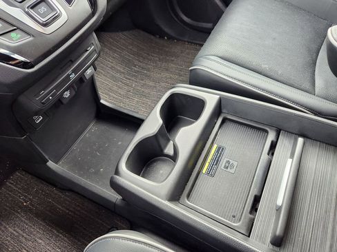 Used 2024 Honda Odyssey Elite image 22