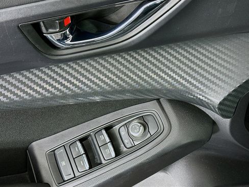 Used 2024 Subaru Ascent Premium w/ Convenience Package image 15