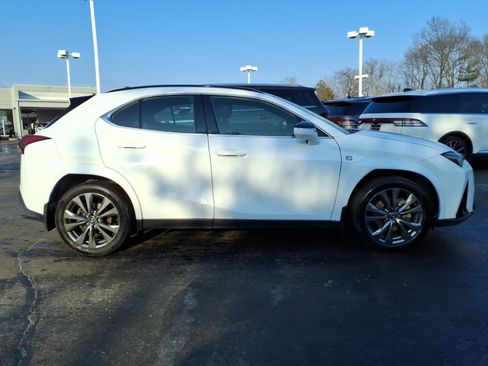 Used 2023 Lexus UX 250h F Sport image 8