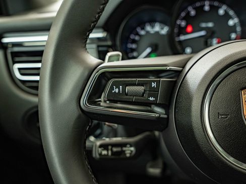 New 2026 Porsche Macan AWD/4WD image 26