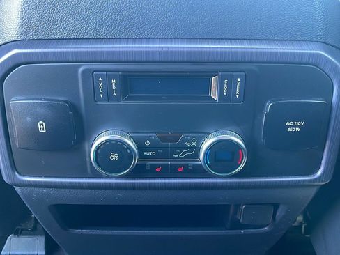 Used 2023 Ford Expedition Max Platinum image 35