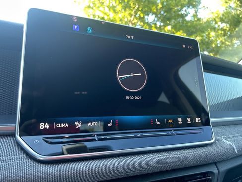 New 2026 Volkswagen Tiguan S image 19