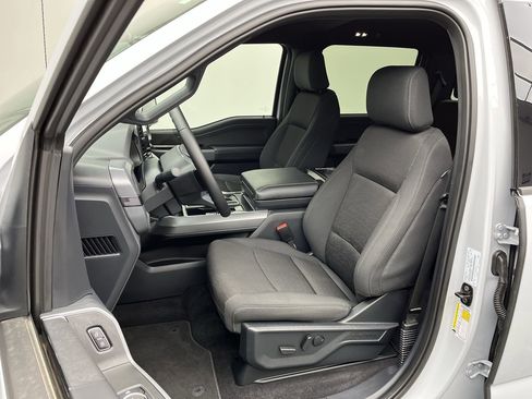 New 2025 Ford F150 XLT w/ Equipment Group 302A MID image 9