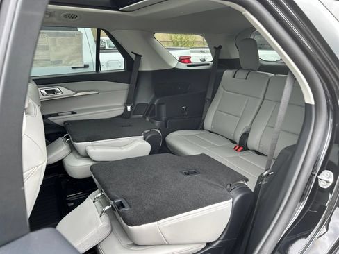 New 2026 Ford Explorer Active w/ Active Comfort Package AWD/4WD image 36
