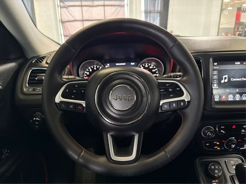 Used 2021 Jeep Compass Trailhawk AWD/4WD image 21