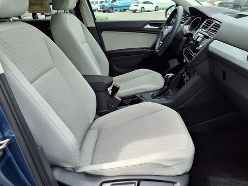 Used 2020 Volkswagen Tiguan S FWD image 14