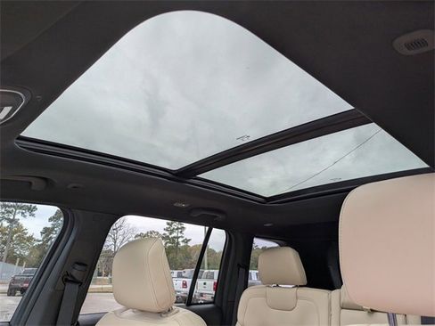 New 2025 Jeep Grand Cherokee Limited image 21