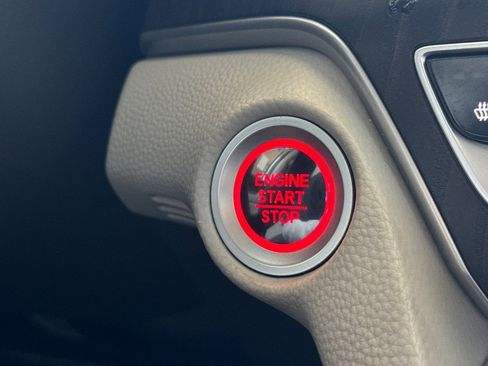 Used 2018 Honda Accord EX image 21