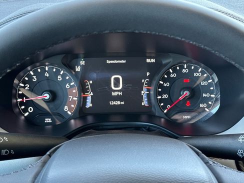Used 2025 Jeep Compass Limited AWD/4WD image 18