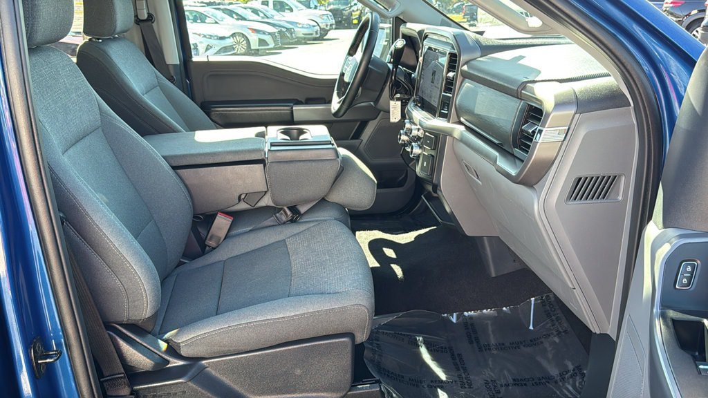 Used 2025 Ford F150 XLT w/ Equipment Group 301A Standard AWD/4WD image 24