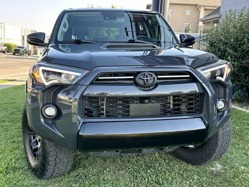 Used 2024 Toyota 4Runner TRD Off-Road Premium w/ Off Road Premium Plus Package AWD/4WD image 4