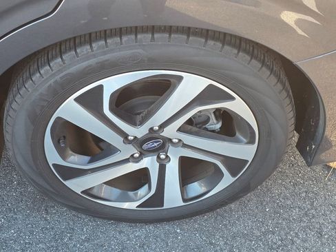 Used 2022 Subaru Legacy Touring XT image 10