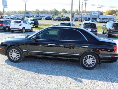 Used 2005 Hyundai XG350 L image 2