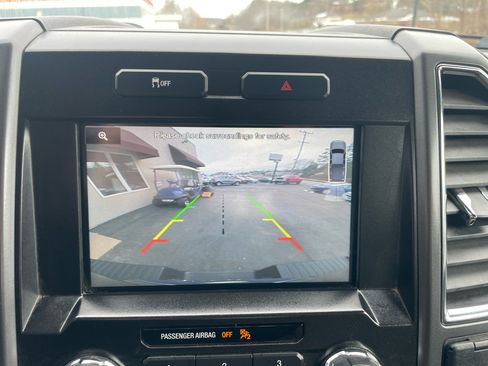 Used 2015 Ford F150 XLT w/ Equipment Group 302A Luxury image 20