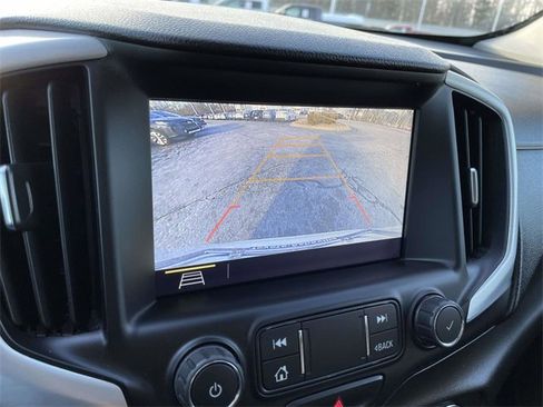 Used 2021 GMC Terrain SLT image 26