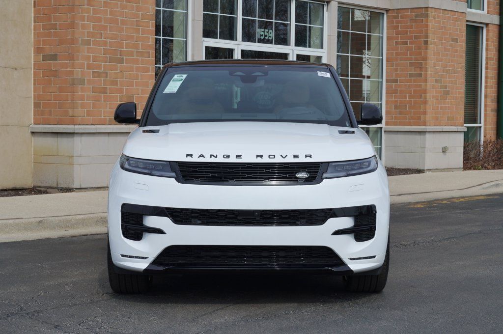 New 2026 Land Rover Range Rover Sport Dynamic SE AWD/4WD image 4