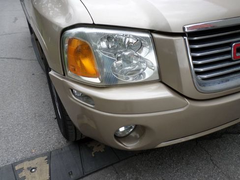 Used 2007 GMC Envoy SLE RWD image 17