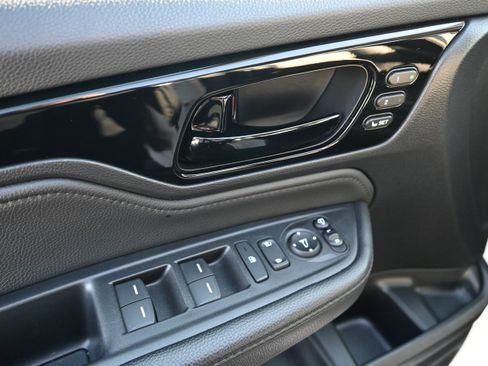 Used 2022 Honda Odyssey Elite image 19