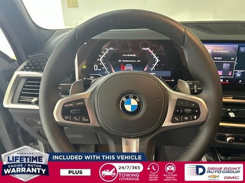 Used 2026 BMW X5 xDrive40i w/ M Sport Package AWD/4WD image 16