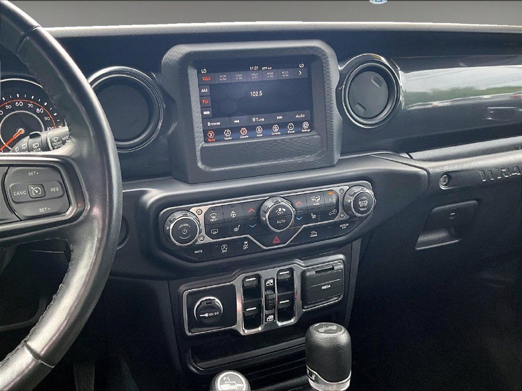 Used 2022 Jeep Wrangler Unlimited Sport AWD/4WD image 18