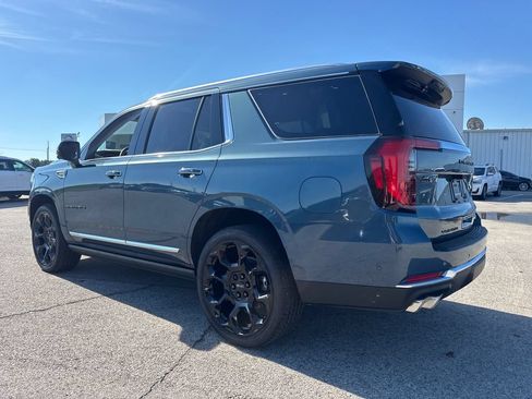New 2026 GMC Yukon Denali w/ Denali Reserve Package AWD/4WD image 4