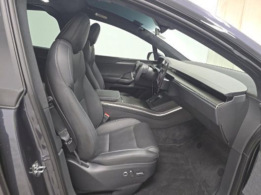 Used 2024 Tesla Model X Plaid AWD/4WD image 7