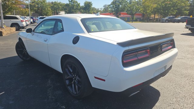 Used 2023 Dodge Challenger SXT w/ Plus Package RWD image 18