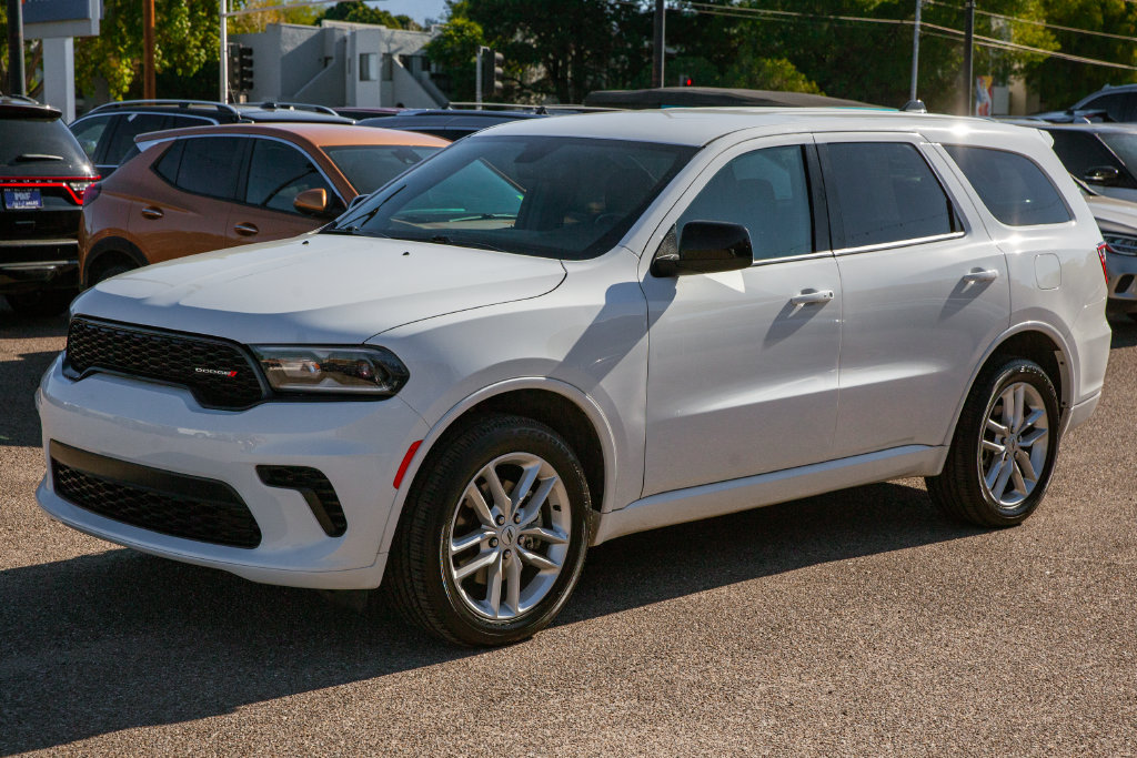 Used 2025 Dodge Durango GT AWD/4WD image 8