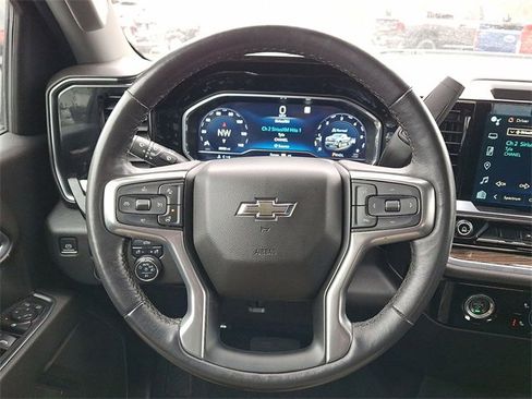 Used 2022 Chevrolet Silverado 1500 RST w/ Protection Package image 9