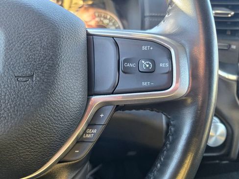 Used 2023 RAM 1500 Laramie image 25